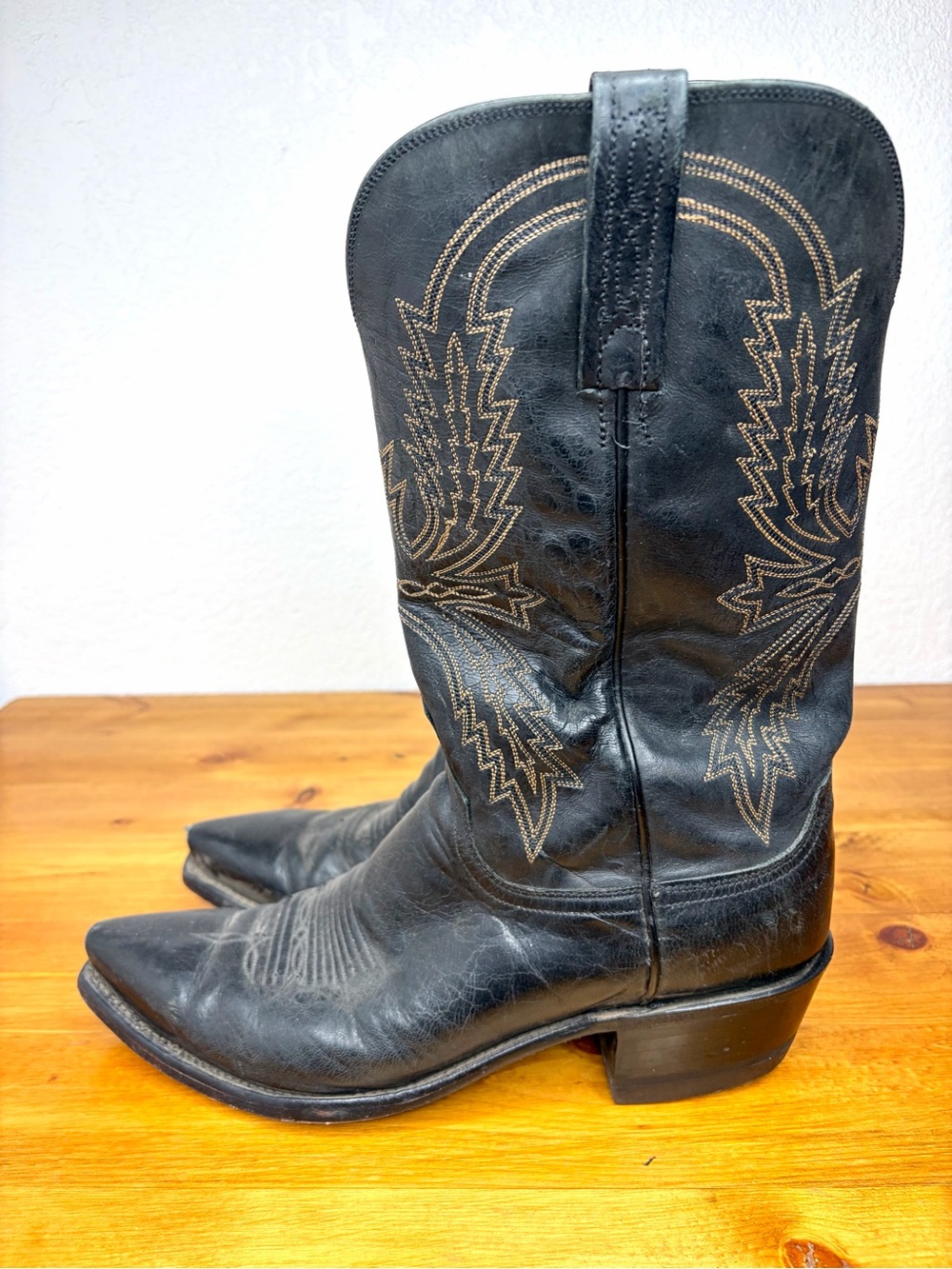 Lucchese 883 Western Cowboy Boots Black Pointy Toe Mens Size 10 D Vintage
